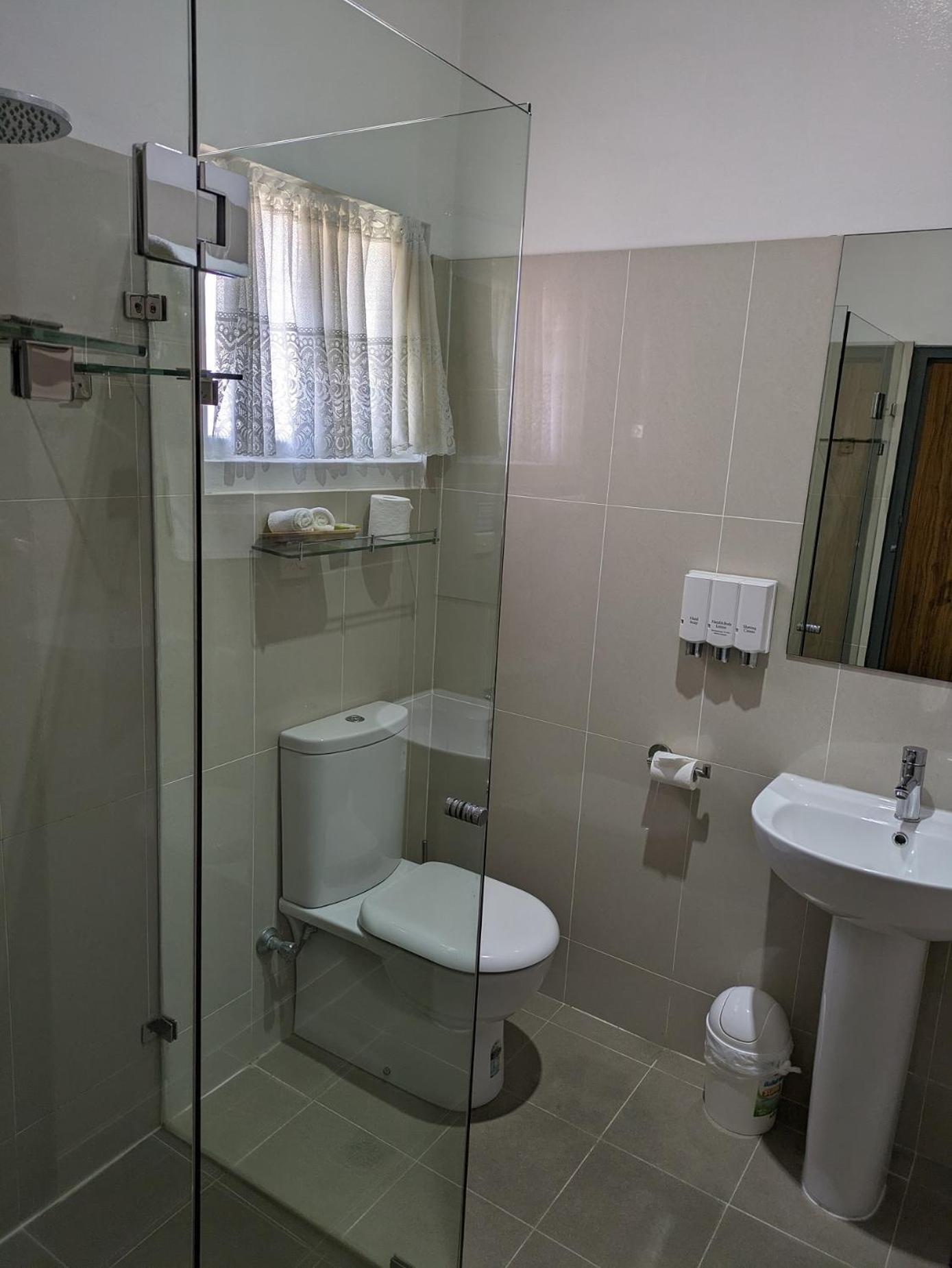 בתהרסט Country Lodge Motor Inn מראה חיצוני תמונה
