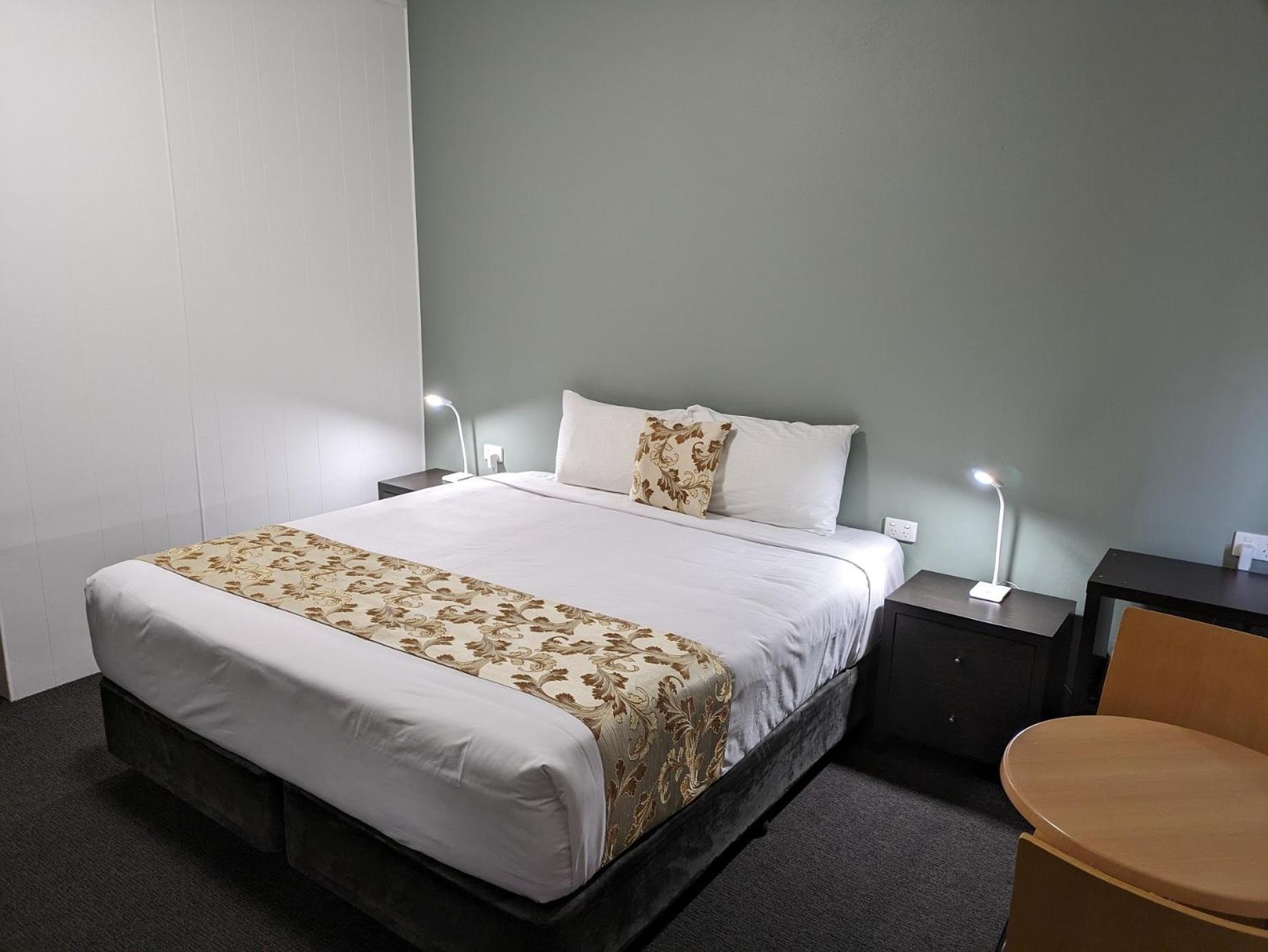 בתהרסט Country Lodge Motor Inn מראה חיצוני תמונה