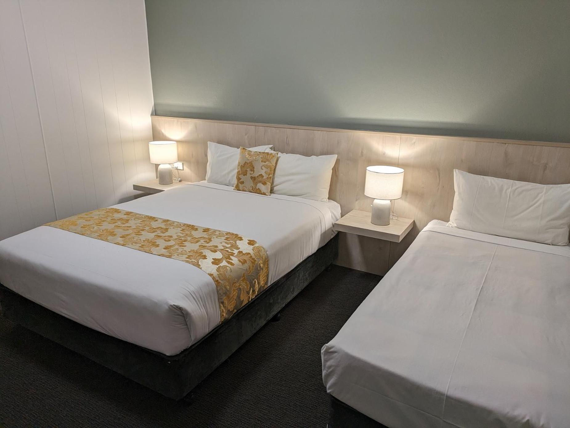 בתהרסט Country Lodge Motor Inn מראה חיצוני תמונה