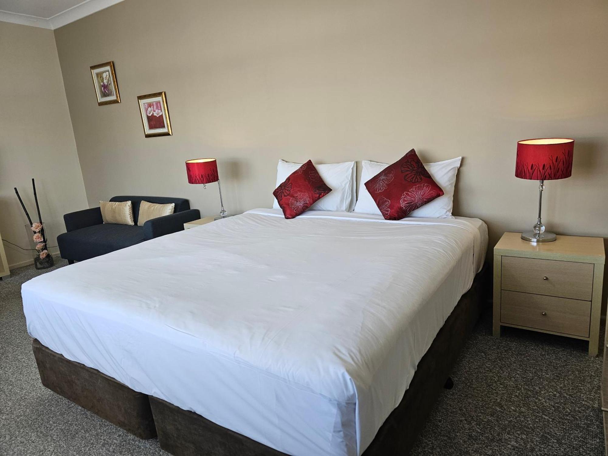בתהרסט Country Lodge Motor Inn מראה חיצוני תמונה