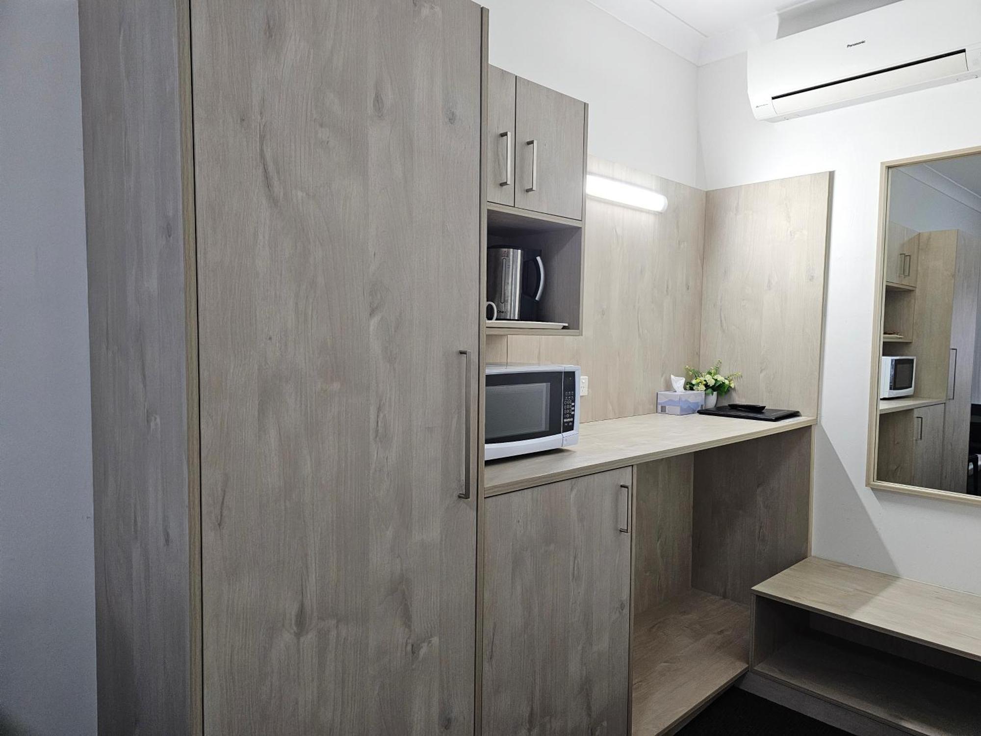 בתהרסט Country Lodge Motor Inn מראה חיצוני תמונה