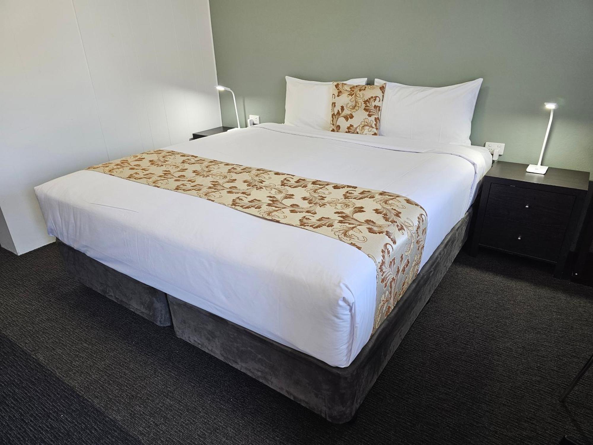 בתהרסט Country Lodge Motor Inn מראה חיצוני תמונה