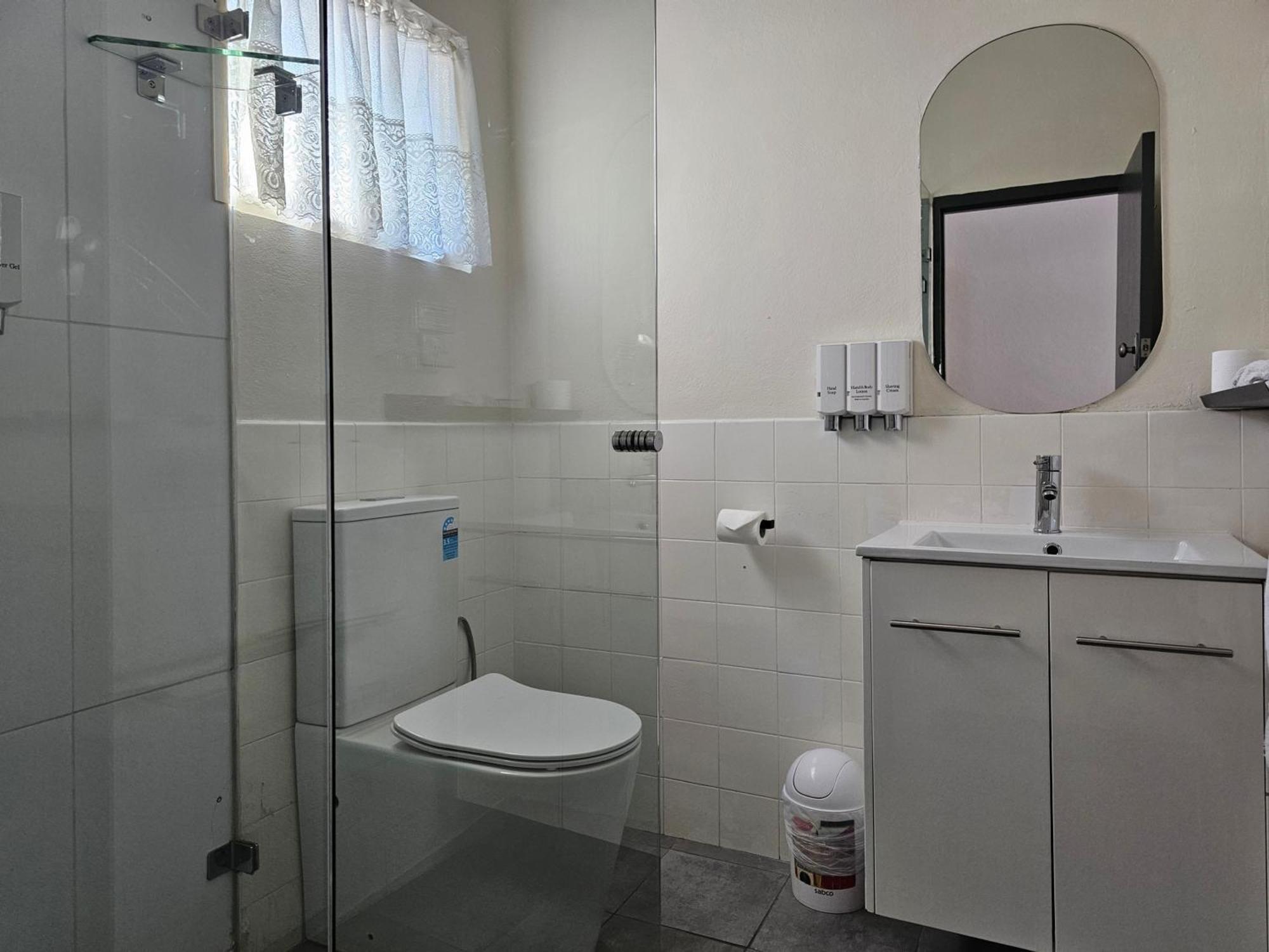בתהרסט Country Lodge Motor Inn מראה חיצוני תמונה