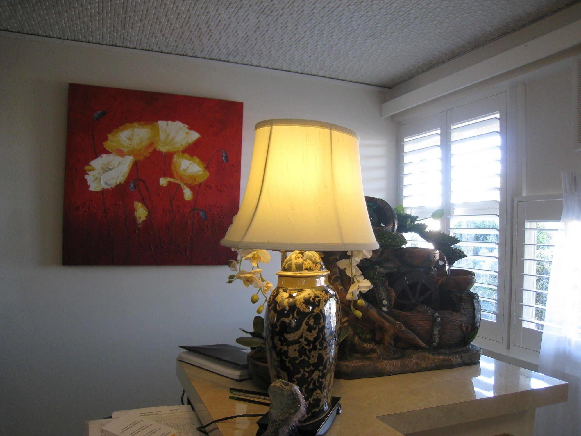 בתהרסט Country Lodge Motor Inn מראה חיצוני תמונה